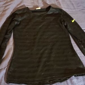 Nike pro dri fit size small